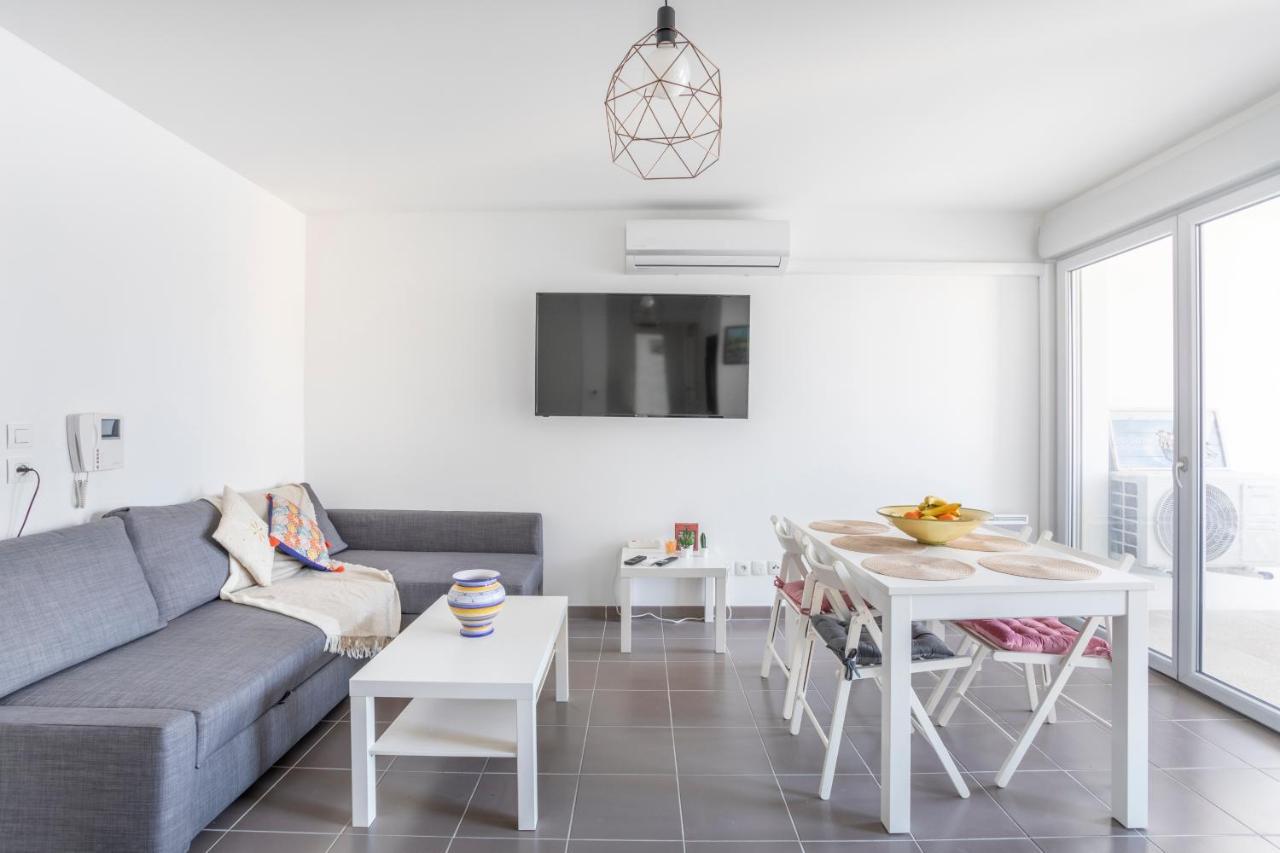 New Joliette Comfortable Apartment Well Located With Private Parking Марсель Экстерьер фото